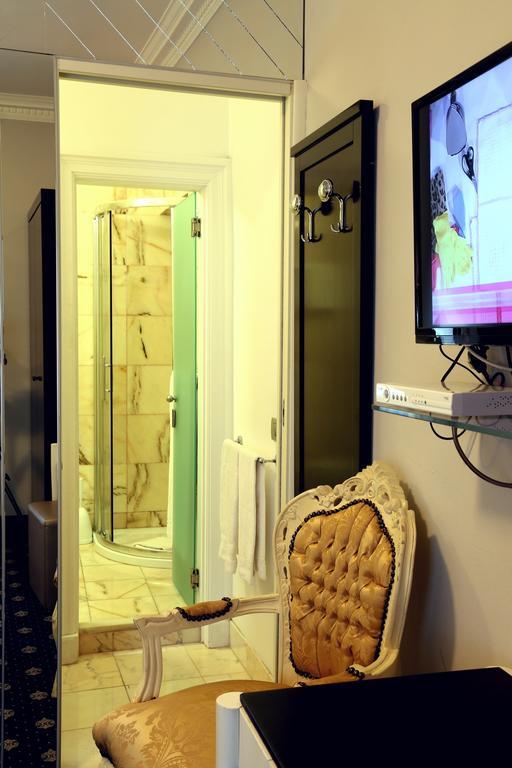 Sangallo Hotel Монте Сан Савино Екстериор снимка