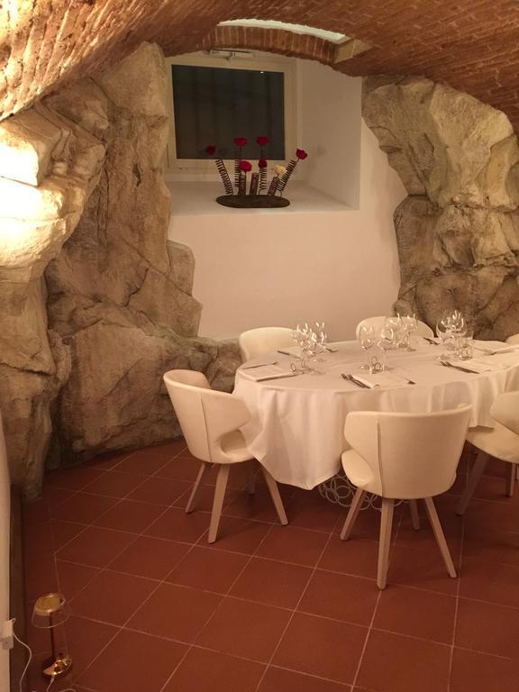 Sangallo Hotel Монте Сан Савино Екстериор снимка